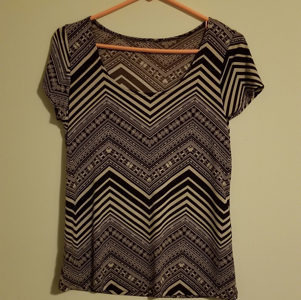 Brown & cream dressy tee